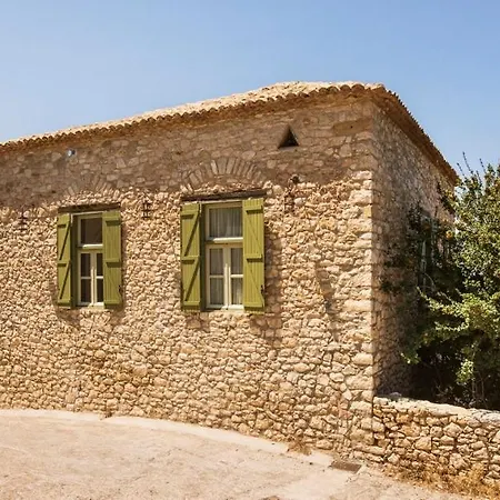 Old Town Lodge, 3 Minutes To The Sea Apartamento Kyparissia