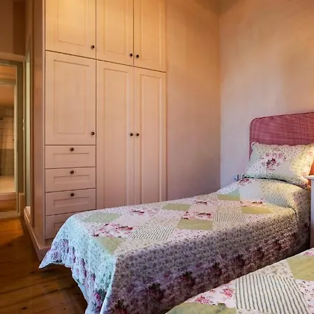Old Town Lodge, 3 Minutes To The Sea Kyparissia