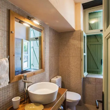Old Town Lodge, 3 Minutes To The Sea Apartamento *