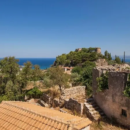 Old Town Lodge, 3 Minutes To The Sea * Kyparissia